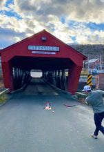 Load image into Gallery viewer, The Original Sauce Kit | Yard Game | Hockey Trainer - yardgamesworld.com
